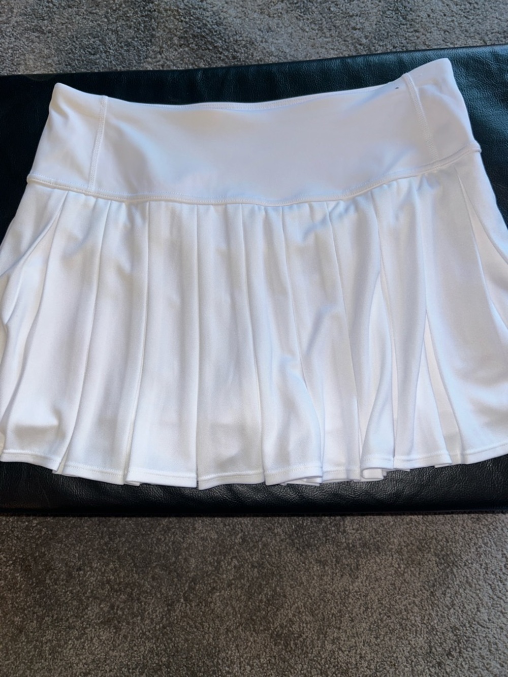 DKNY Sport XL Women’s White Pleated Skort NWT - Picture 3 of 7